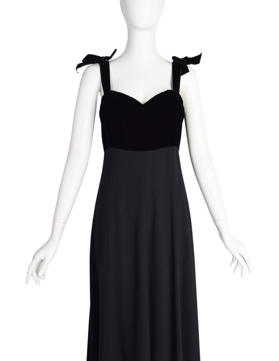 Chanel Vintage AW 1993 Black Velvet & Wool Maxi Bow Evening Dress Chanel Vintage AW 1993 Black Velvet & Wool Maxi Bow Evening Dress