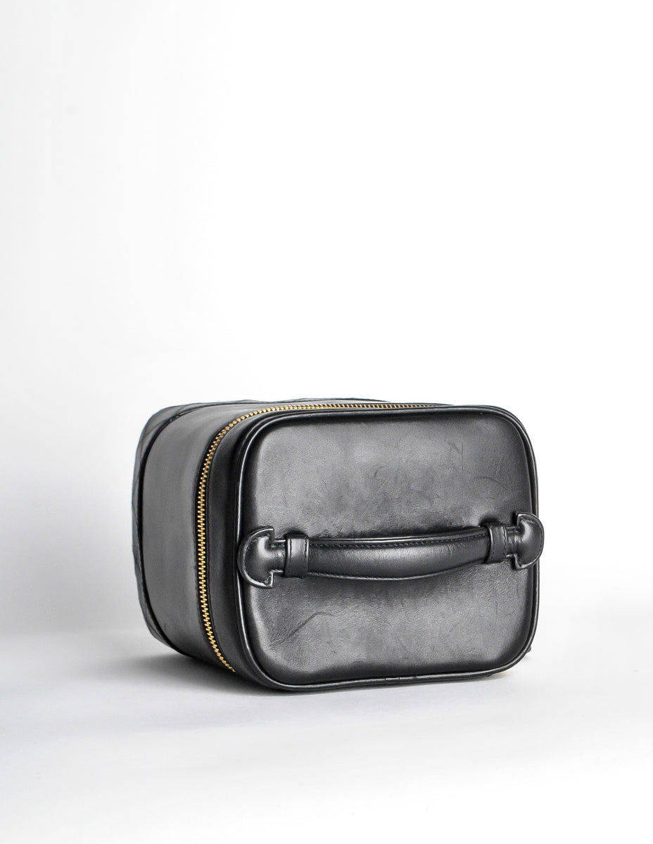 Chanel cosmetic bag 2019 deals