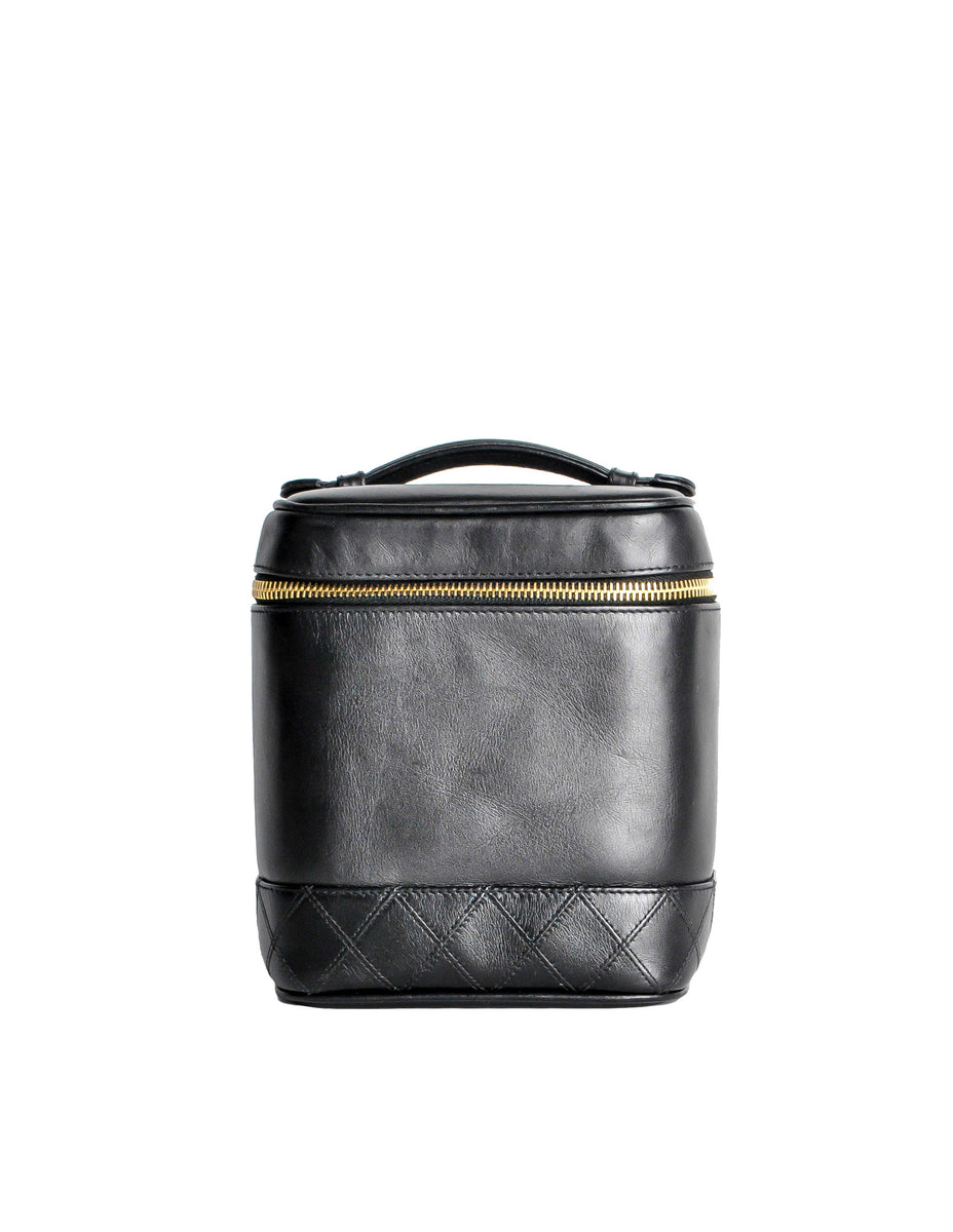 Chanel vintage deals cosmetic bag
