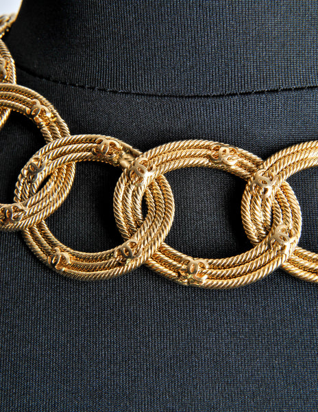 Chanel Vintage Gold CC Logo Chain Link Necklace