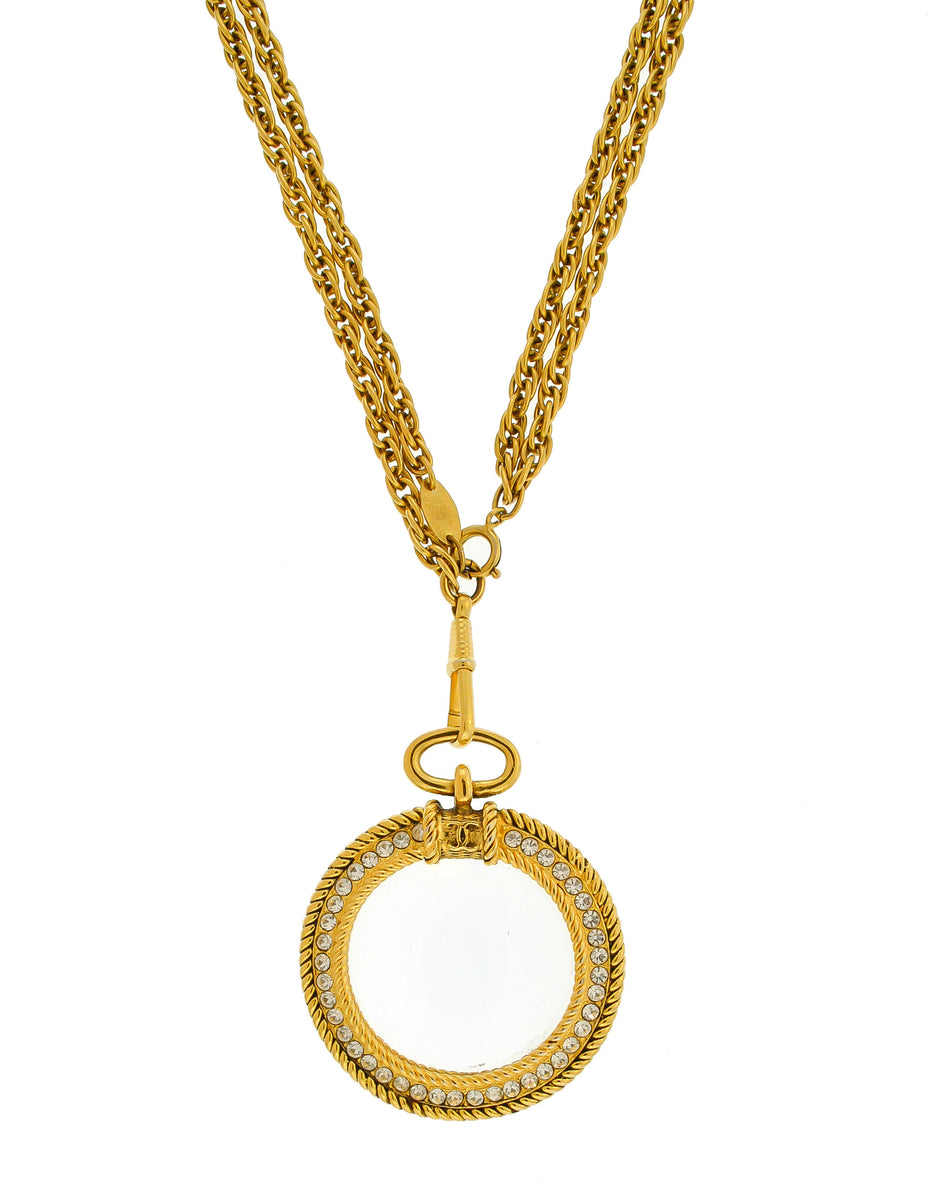 Chanel Magnifying Glass Necklace in Gold Plated Metal For Sale at 1stDibs