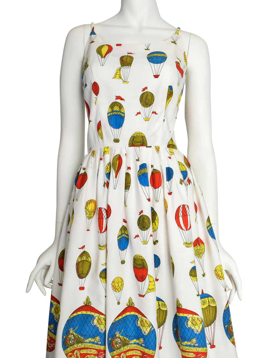 Vintage Hot Air Balloons Sleeveless Dress main image 0