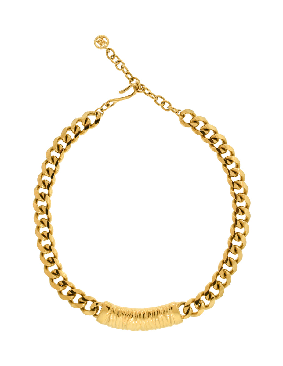 Givenchy Vintage Gold Textured Bar Curb Chain Necklace – Amarcord Vintage  Fashion