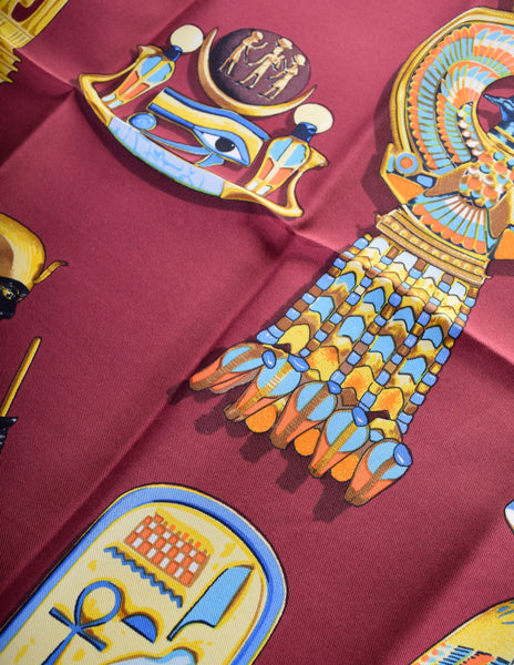 Hermes Vintage 1976 Tutankhamun Vladimir Rybaltchenko Burgundy Egyptian Theme Silk Carre Scarf