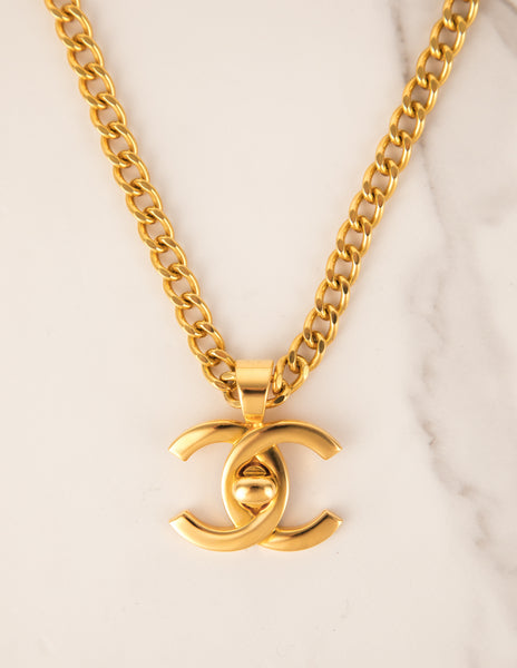 Chanel Vintage SS 1996 Iconic Golden CC Logo Turnlock Pendant Necklace