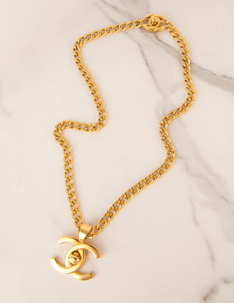Chanel Vintage SS 1996 Iconic Golden CC Logo Turnlock Pendant Necklace