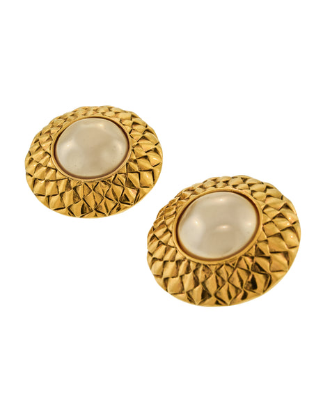 Chanel Vintage 1980s Large Golden Weave Frame Pearl Earrings