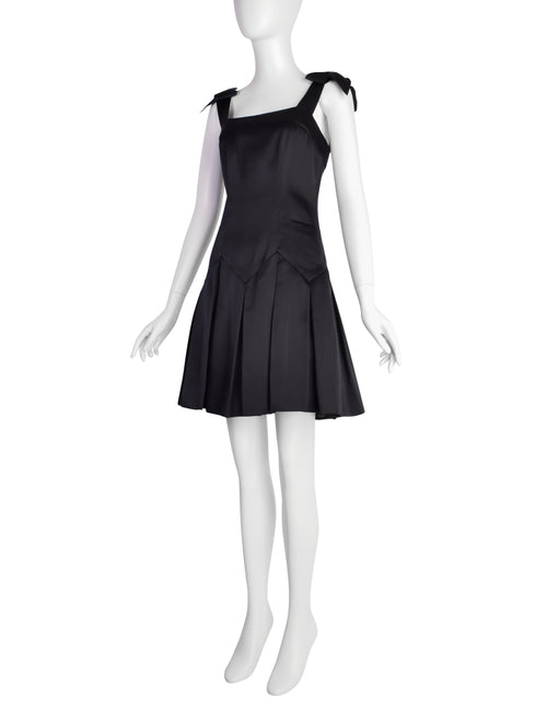 classic chanel little black dress Little black dress
