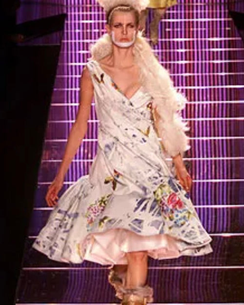 John Galliano Vintage AW 2002 Blue Ivory Acid Wash Draped Denim Dress –  Amarcord Vintage Fashion