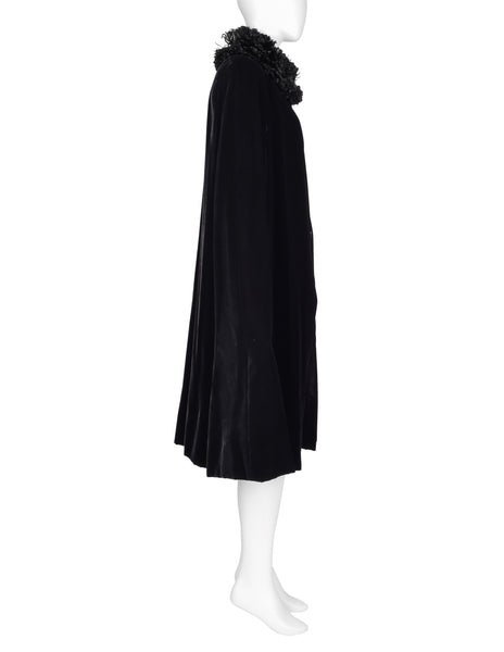 Givenchy Haute Couture Vintage 1970s Feather Collar Velvet Evening Cape