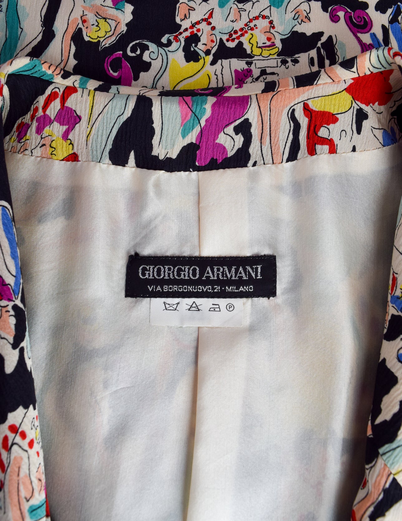 Giorgio Armani Vintage SS 1987 Colorful Can Can Dancer Novelty Print Silk Blazer Jacket