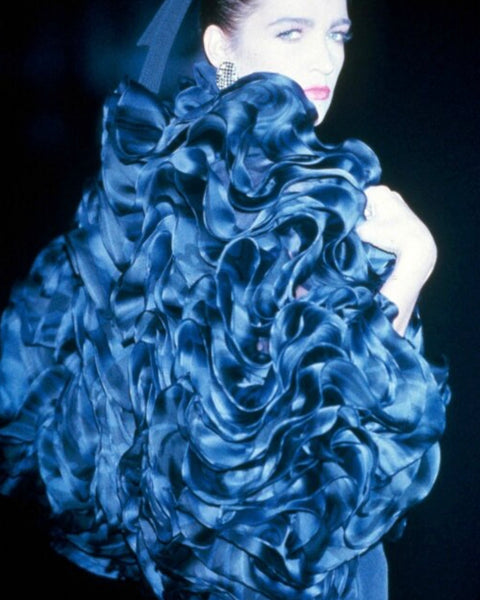 Gianfranco Ferre Vintage SS 1986 Couture White Silk and Cotton Organza Ruffle Statement Coat