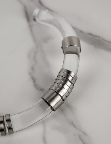 Chloe (attributed) Vintage AW 1983 Silver Sliding Lucite 'Pipe' Choker Necklace