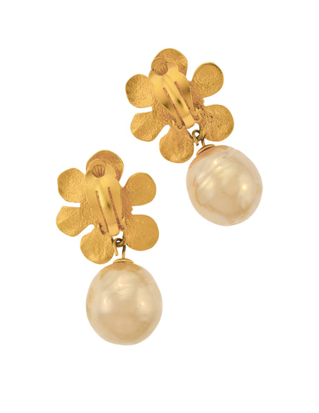 Karl Lagerfeld Vintage SS 1991 Golden Flower and Dangling Baroque Pearl Earrings