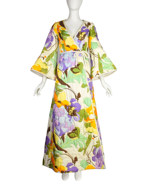 Malcolm Starr by Rizkallah Vintage 1960s Pastel Floral Quilted Satin Hostess Duster Robe Coat Malcolm Starr by Rizkallah Vintage 1960s Pastel Floral Quilted Satin Hostess Duster Robe Coat