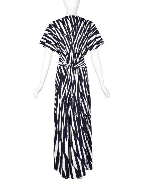 Roberta di Camerino Vintage 1978 Black Blue & White Zig Zag Print Jersey Maxi Dress