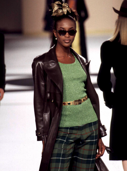 Chanel Vintage AW 1996 Golden Plaque Buckle Multi-Chain Belt