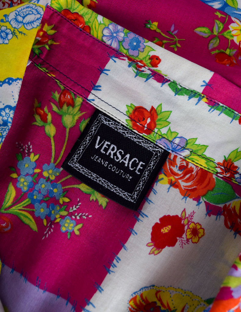 udledning Tilintetgøre Overvåge Versace Jeans Couture Vintage Men's Vibrant Patchwork Floral Print Cot –  Amarcord Vintage Fashion