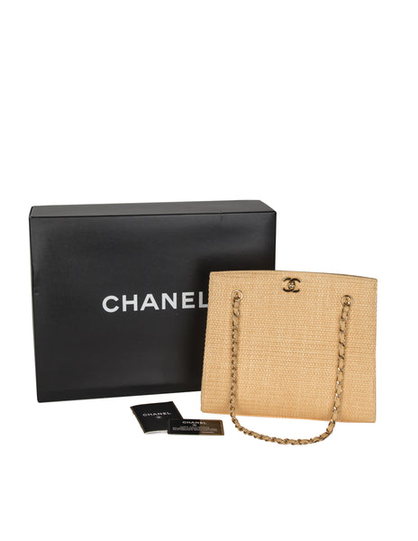 Chanel Vintage 1990s Light Beige Woven Raffia Shoulder Bag