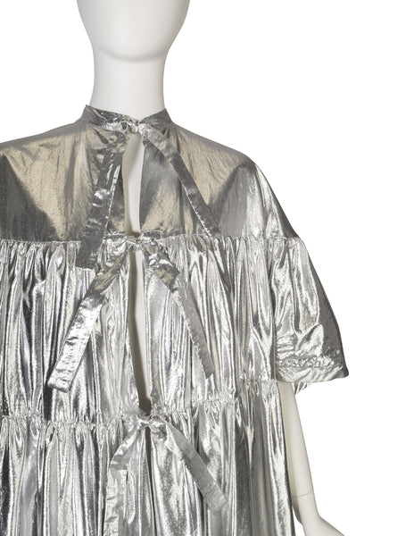 1980s Vintage Metallic Silver Lame Tiered Tie Front Duster