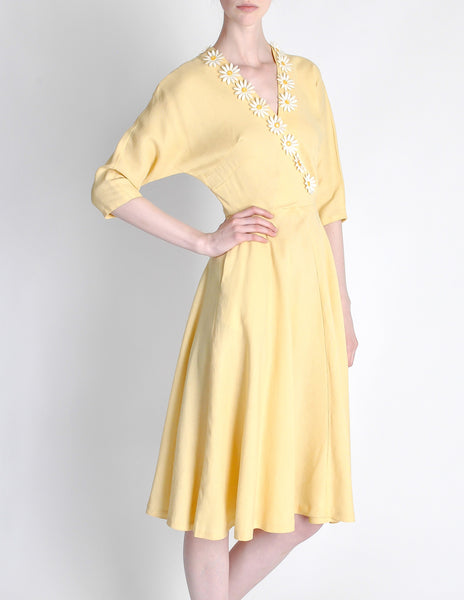 Vintage 1940s Yellow Linen Daisy Dress