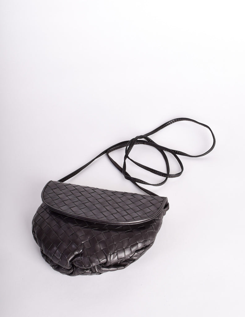 Vintage Smooth Black Leather Bottega Veneta Crossbody Bag – 5