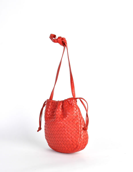 Bottega Veneta Vintage Intrecciato Red Woven Leather Drawstring Bag - Amarcord Vintage Fashion
 - 3