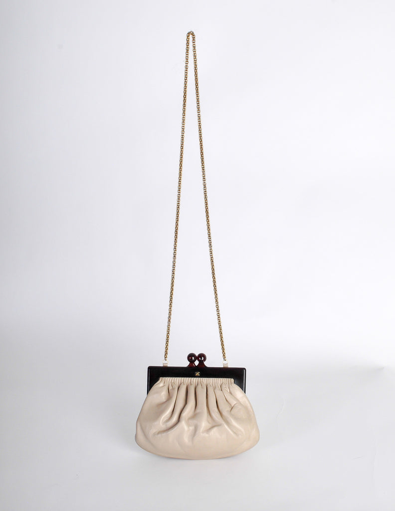 Chanel kiss online lock clutch
