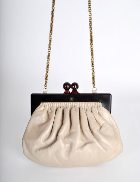 Chanel Vintage Beige Leather Kisslock Clutch Purse