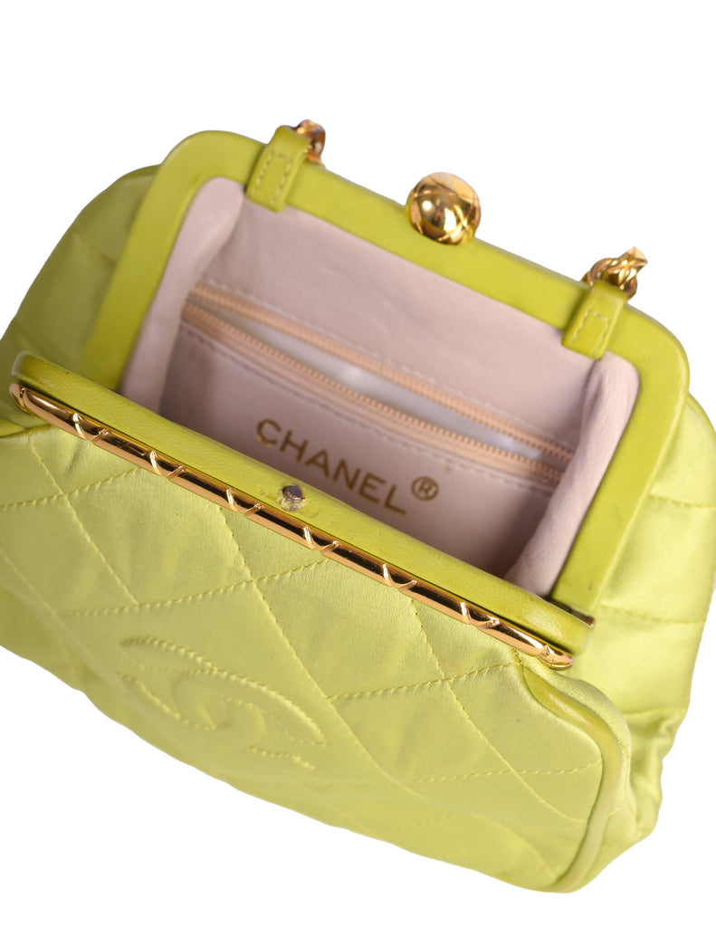 Chanel Vintage Avocado Lime Green Satin Matelasse Quilted CC Logo Gold – Amarcord  Vintage Fashion
