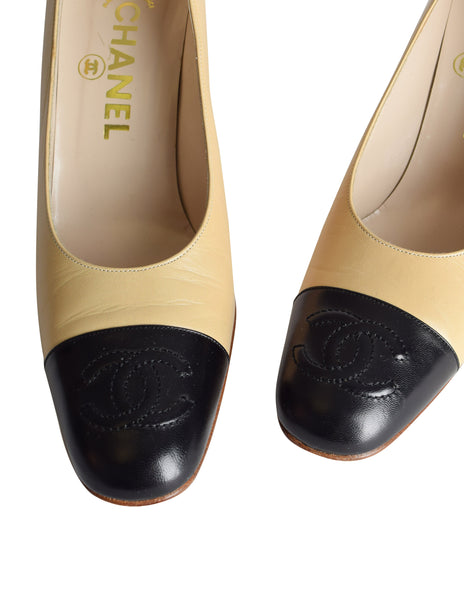 Chanel Vintage Beige Black Leather CC Logo Cap Toe High Heels Shoes