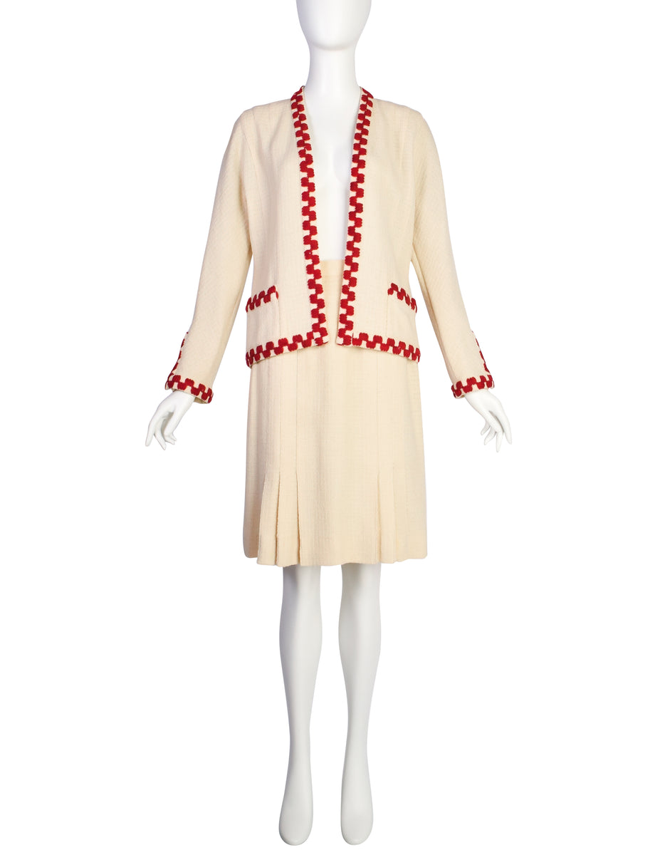 Chanel Vintage SS 1987 Cream Wool Tweed Red Embroidered Jacket and Ski –  Amarcord Vintage Fashion