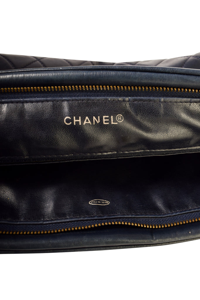 Chanel 19 Large, 21S Navy Blue Lambskin Leather, Preowned in