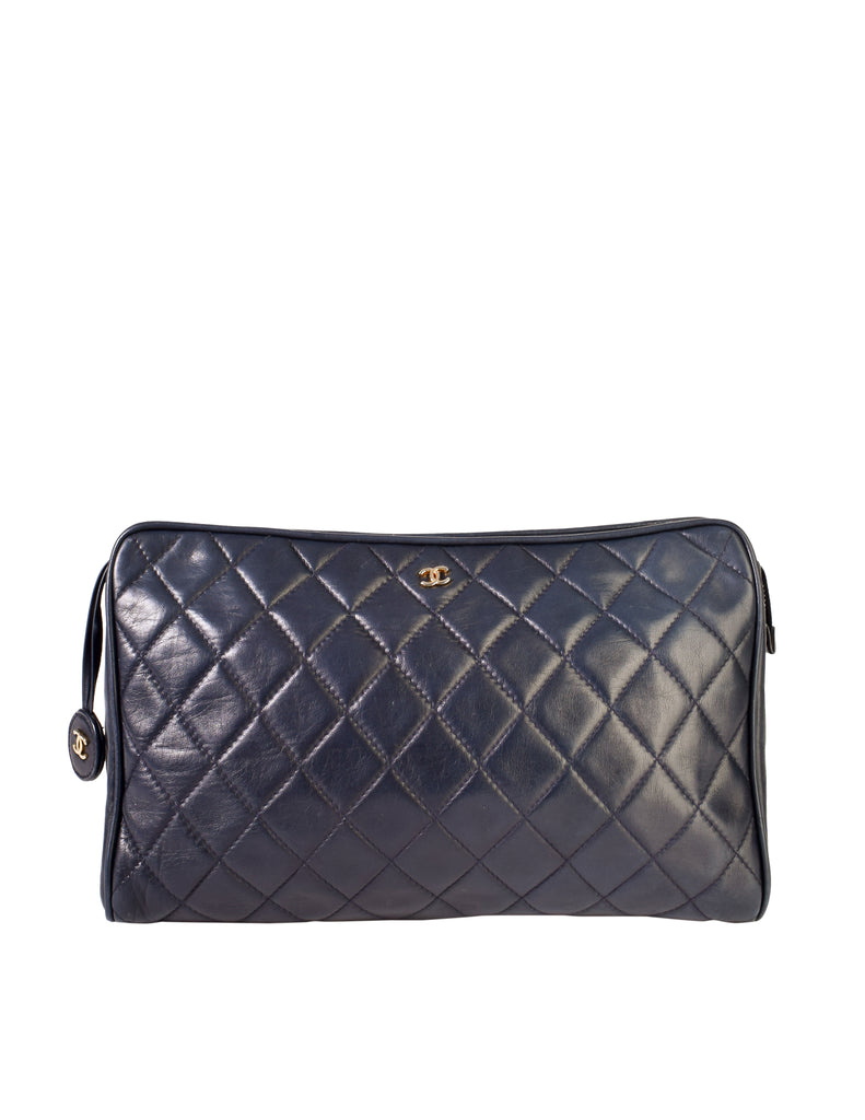 Leather clutch bag Chanel Blue in Leather - 30725889