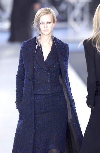 Chanel Vintage AW 2002 Runway Black Blue Wool Boucle Owl Button Two Piece Jacket Skirt Suit