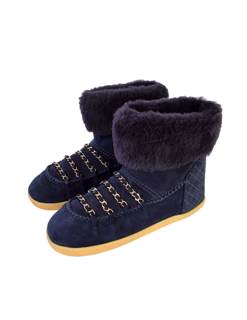 Chanel Vintage Blue Suede and Shearling Gold Chain CC Logo Short Snow –  Amarcord Vintage Fashion