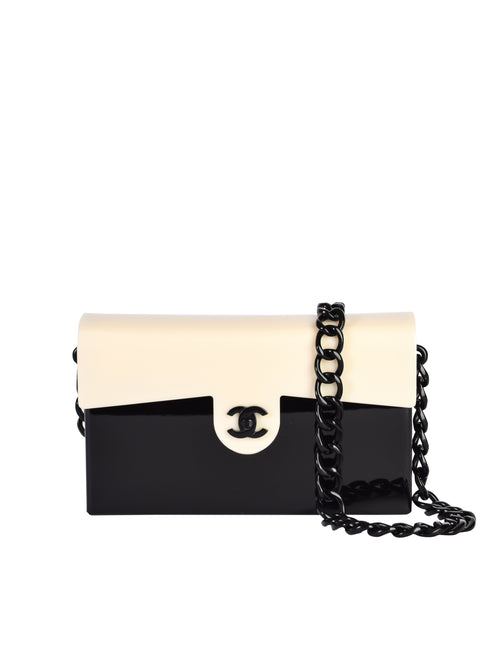 chanel purse black and white