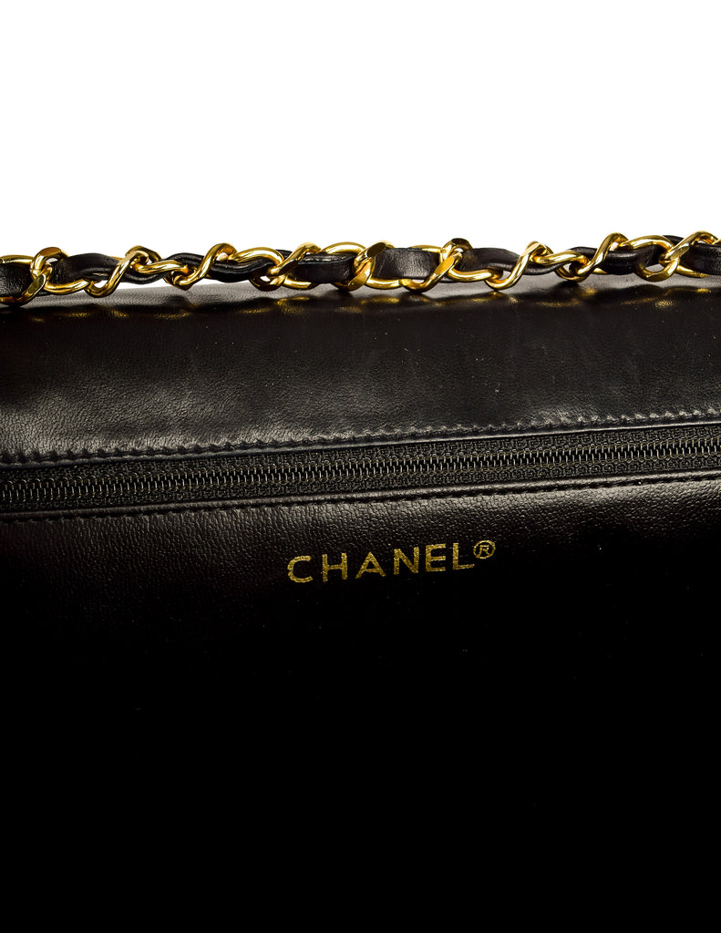 Chanel Vintage Oversized Black Matelasse Quilted Lambskin Leather CC L