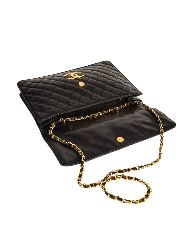 large chanel quilted flap bag