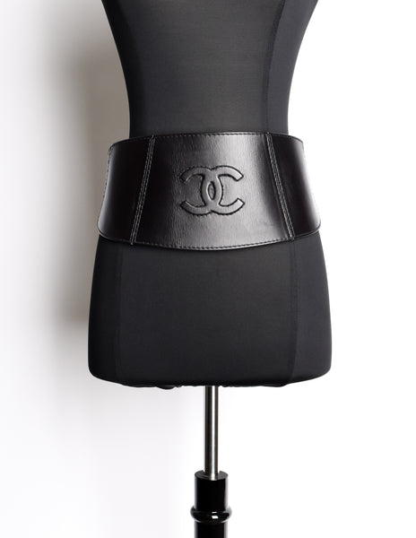 Chanel Vintage 1994 CC Logo High Waist Heavyweight Wide Black Leather Belt