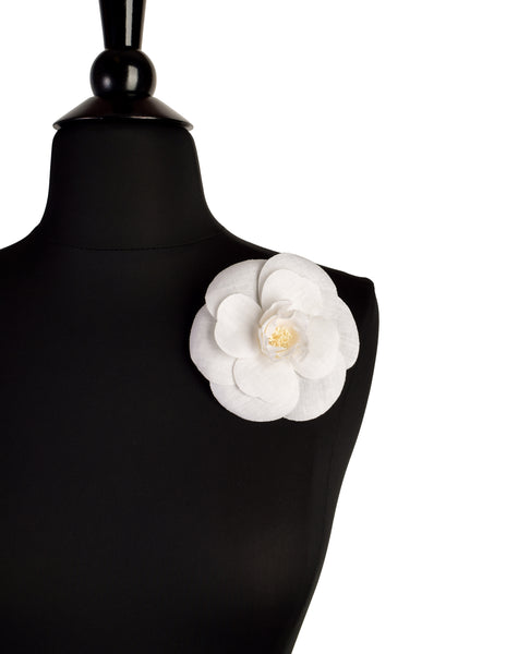Chanel Vintage White Woven Linen Camellia Flower Brooch Pin