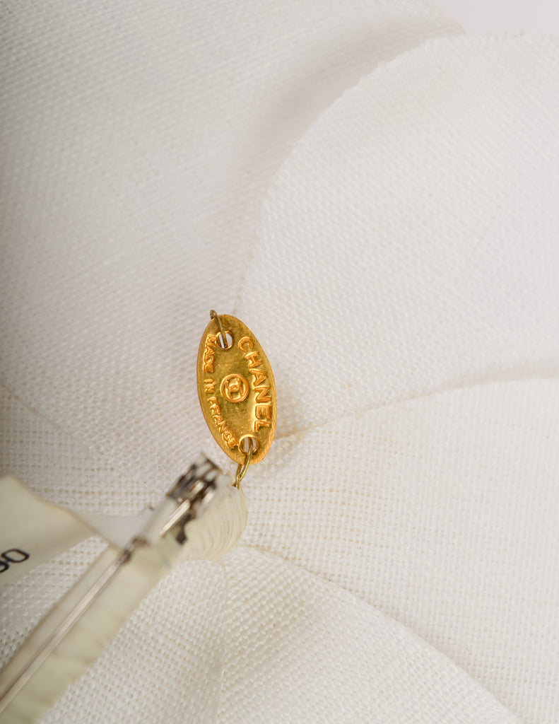 chanel vintage button brooch