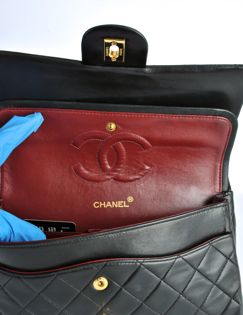 Chanel Vintage Black Quilted Lambskin Leather Classic Double Flap Bag – Amarcord  Vintage Fashion