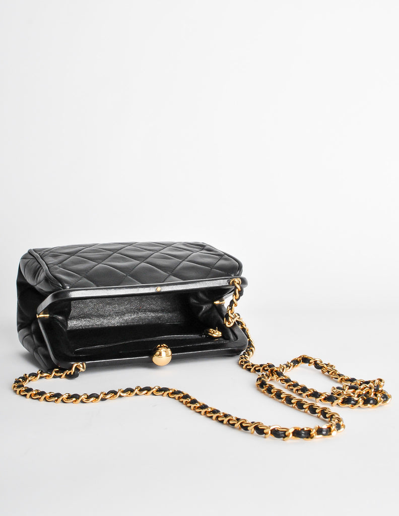Chanel Vintage Black Patent Calfskin Leather Shoulder Tote Bag w 24K GHW