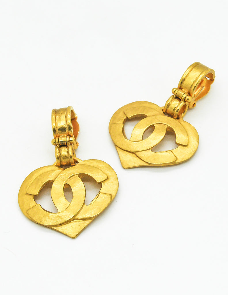 Chanel CC 1995 Gold Plated Round Earrings