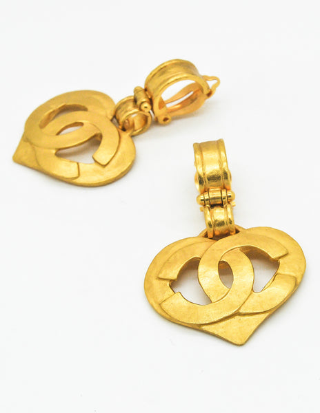 Chanel Vintage CC Logo Heart Earrings - Amarcord Vintage Fashion
 - 5