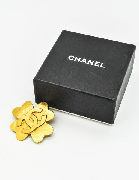 Chanel Vintage CC Logo Shamrock Brooch