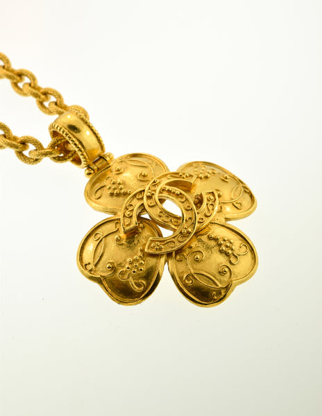Chanel Vintage Gold CC Clover Necklace
