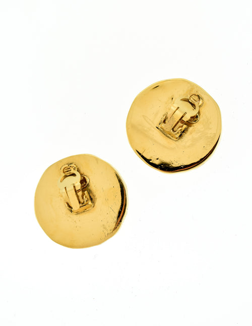 CHANEL by KARL LAGERFELD Vintage Massive Dish Plate CC Clip On Earrings, 1989 CHANEL by KARL LAGERFELD Vintage Massive Domed Resin CC Clip  main image 4