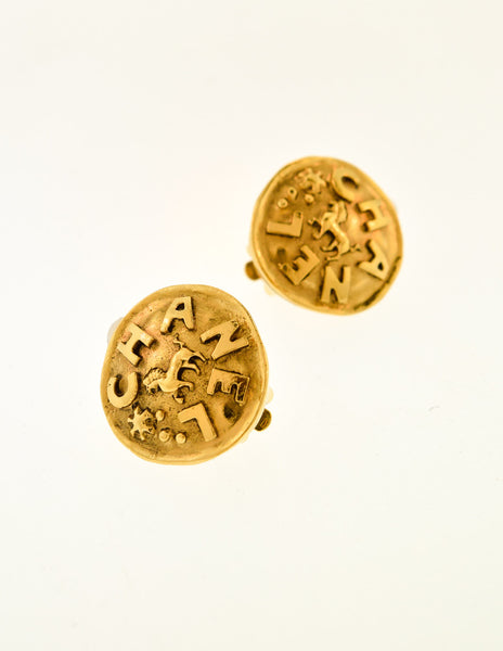 Chanel Vintage Gold Pegasus Namesake Earrings - Amarcord Vintage Fashion
 - 4
